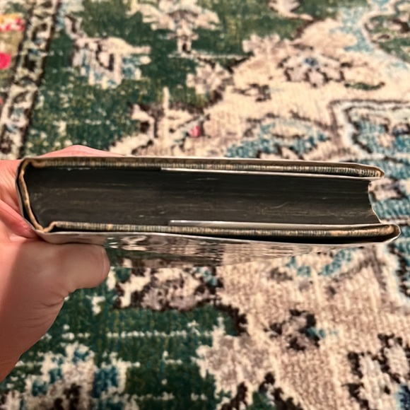 Nancy Drew The Clue of the Broken Locket 1934 - Picture 7 of 8